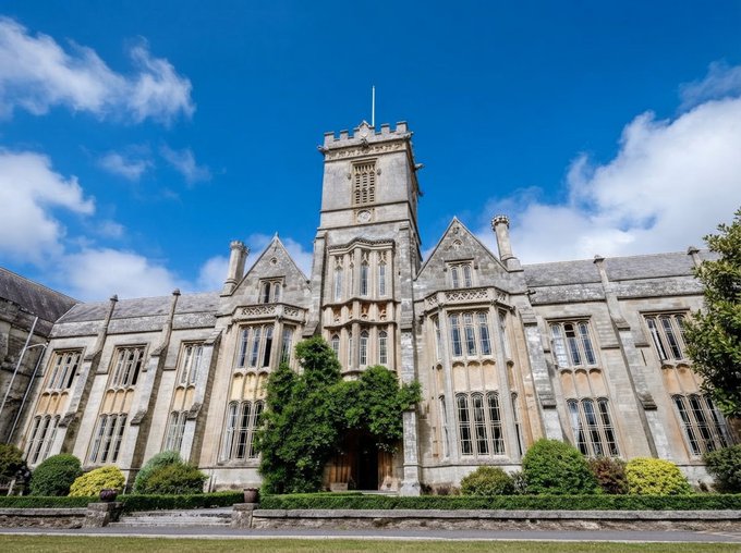 Летняя школа Queen's College