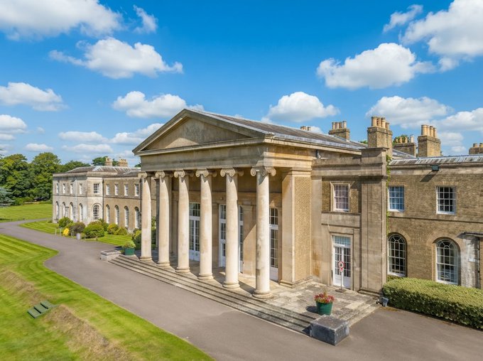 Mill Hill School